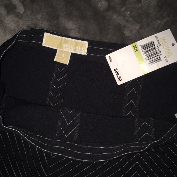 Vertical- strip Michael Kors skirt - Picture 6 of 6